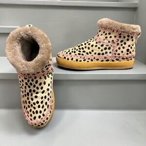 Laidback London 38 (7.5) Cheetah Print Nyuki Pink Crochet Ankle Boots Calf Hair